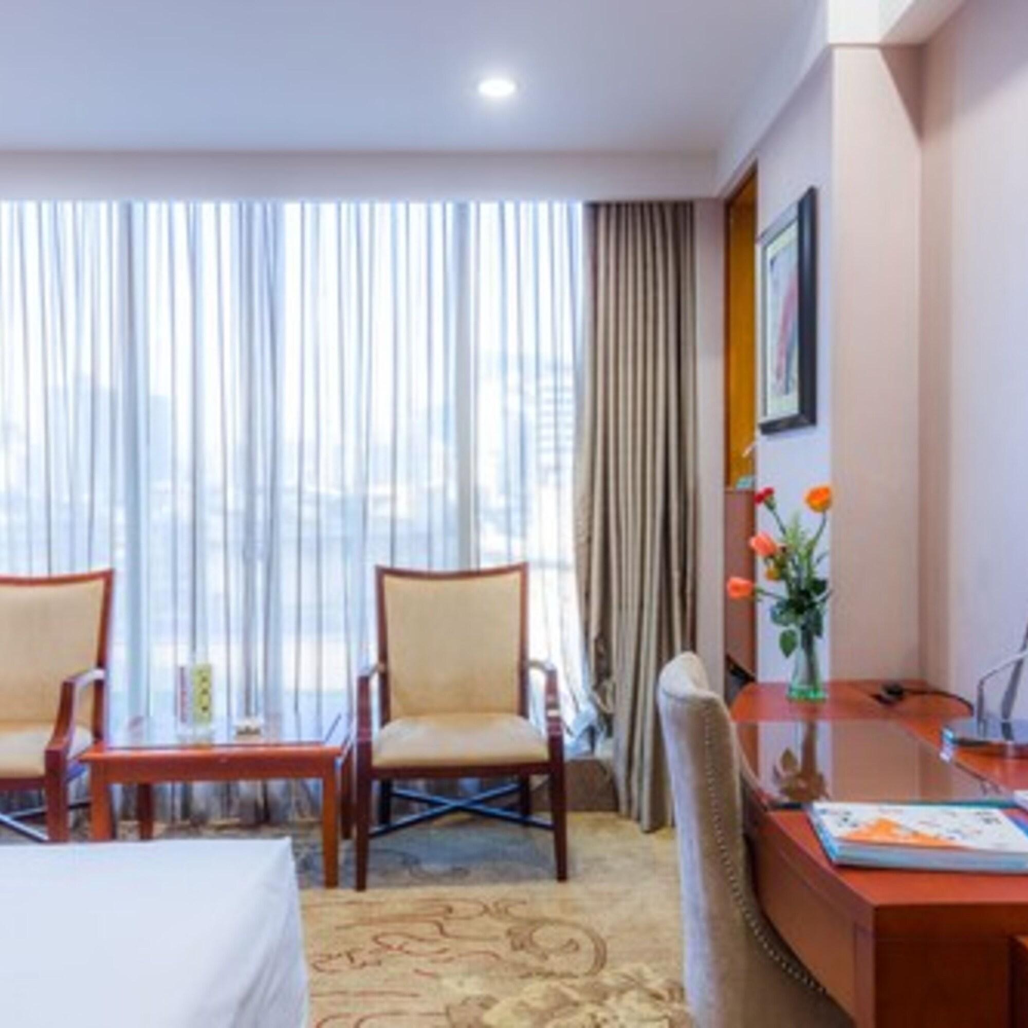 Zhuhai Guotai Hotel Exterior foto